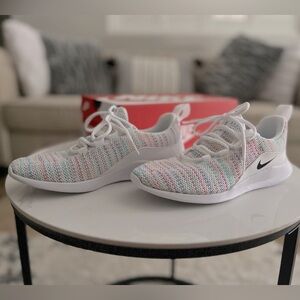 Nike Viale Space Dye